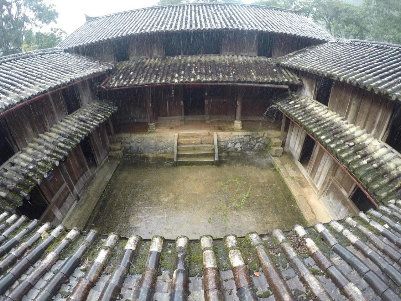 Royal Hotel Ha Giang Exterior foto